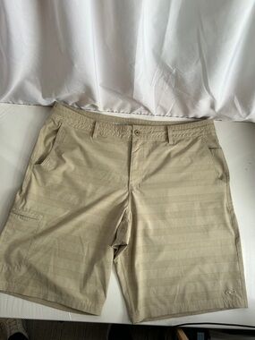O'Neill Men's Khaki Tan Flat Front Hybrid Shorts